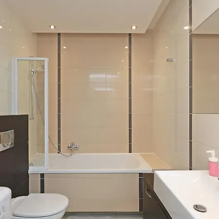 Chlodna Ps Apartment
